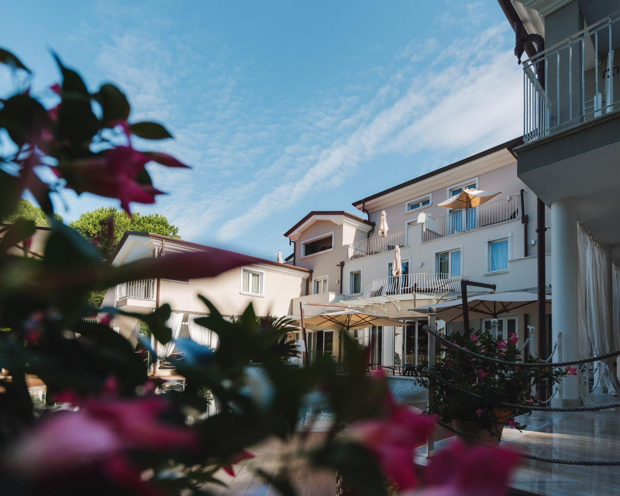 Stella Della Versilia 4*